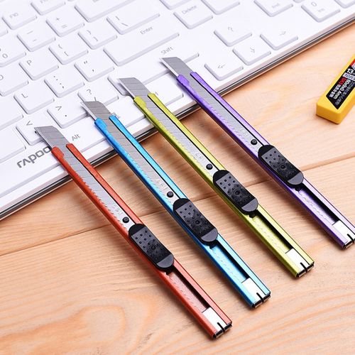 得力文具办公用品2066炫彩美工刀 裁纸刀 拆信刀 时尚新款